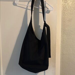 BAGGU Black Crossbody Bag